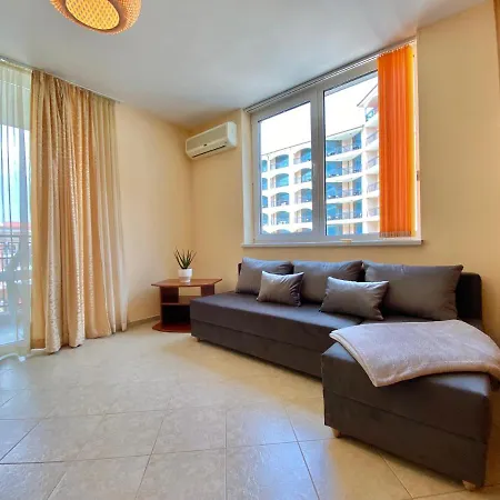 Karolina Hotel - Private Apartment - Sunny Beach * Sunny Beach